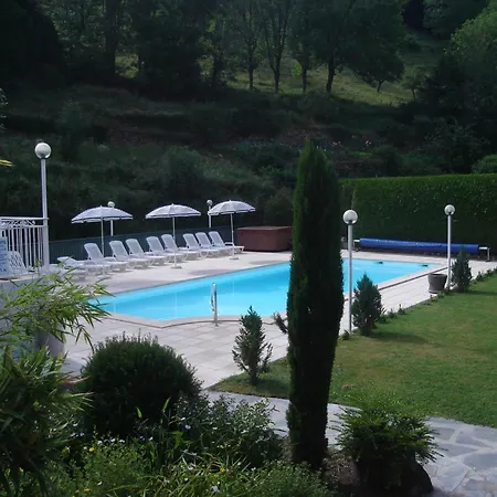 Beausejour شودز آيْج